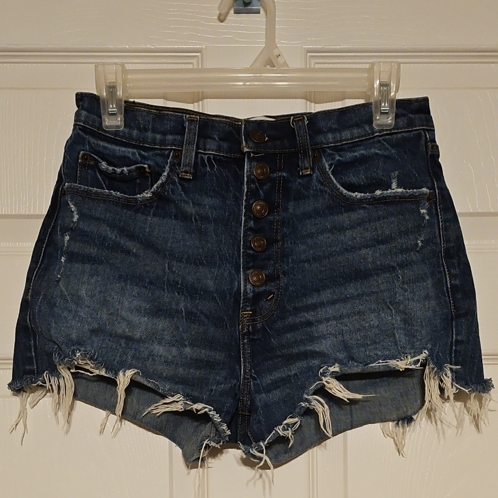 Abercrombie & Fitch High Rise Mom Short Destructed